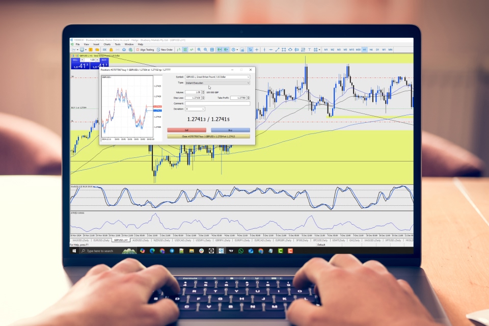 A trader adjusting trade volume settings on the MetaTrader platform, illustrating "How to Change The Volume of a Trade in MetaTrader."